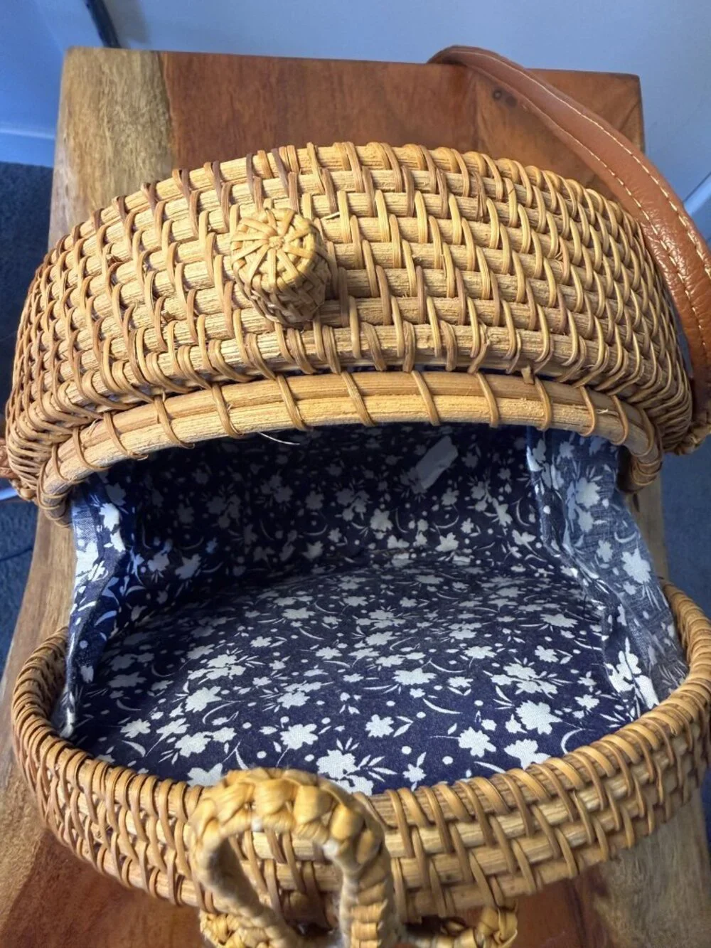Round Rattan Straw Crossbody Bag